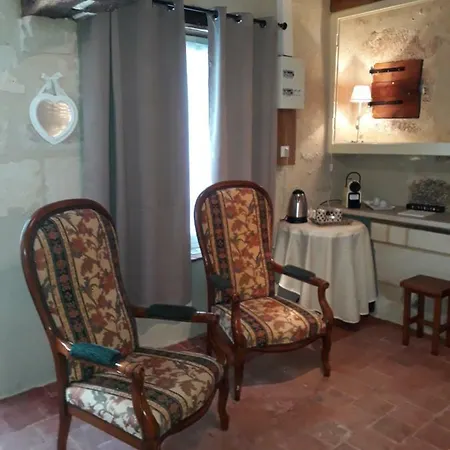 Appartement Sur les Bords de l'Indrois à Chemillé-sur-Indrois Extérieur photo